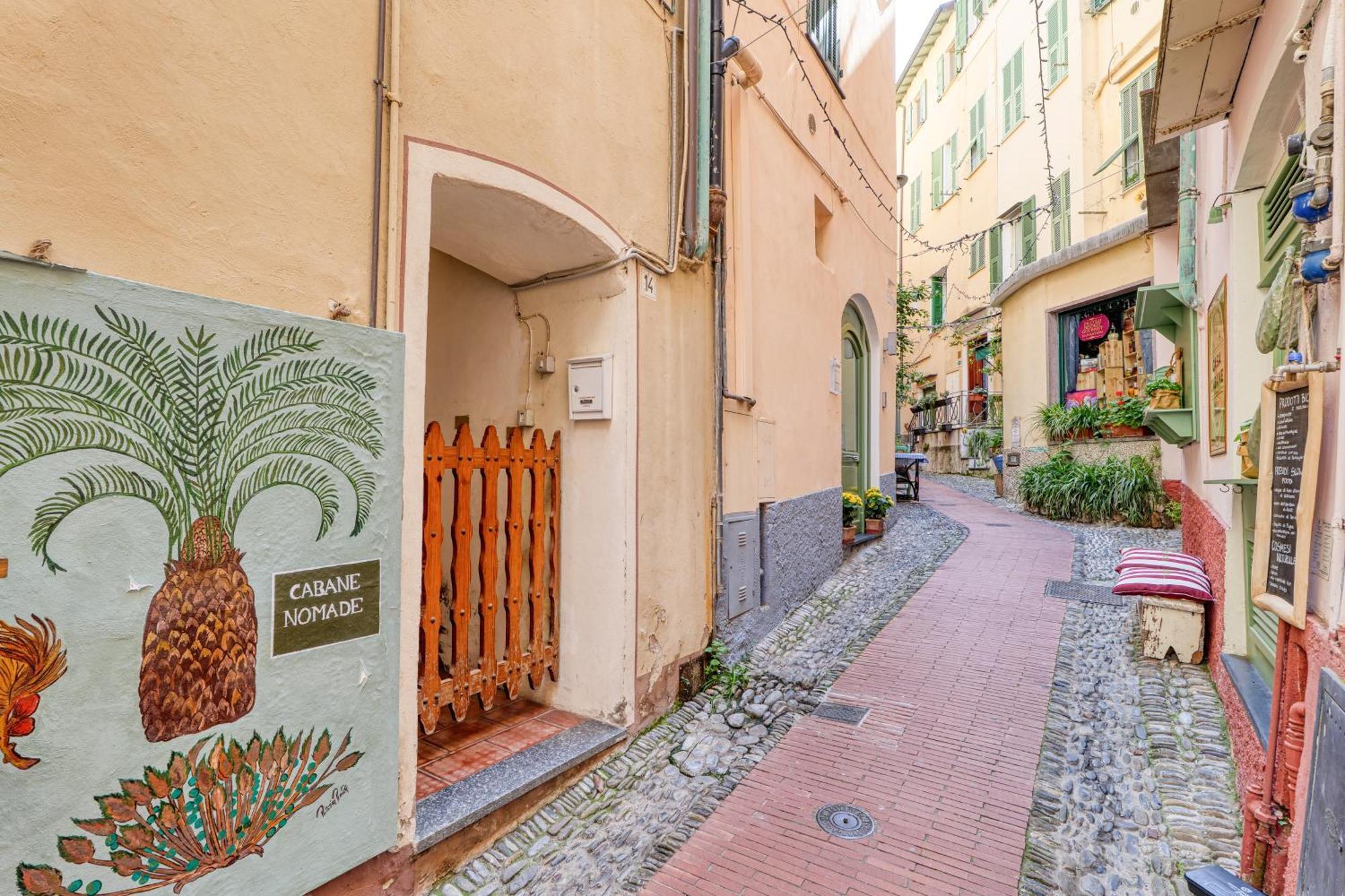 Ferienwohnung Casa Dritta Bordighera Exterior foto